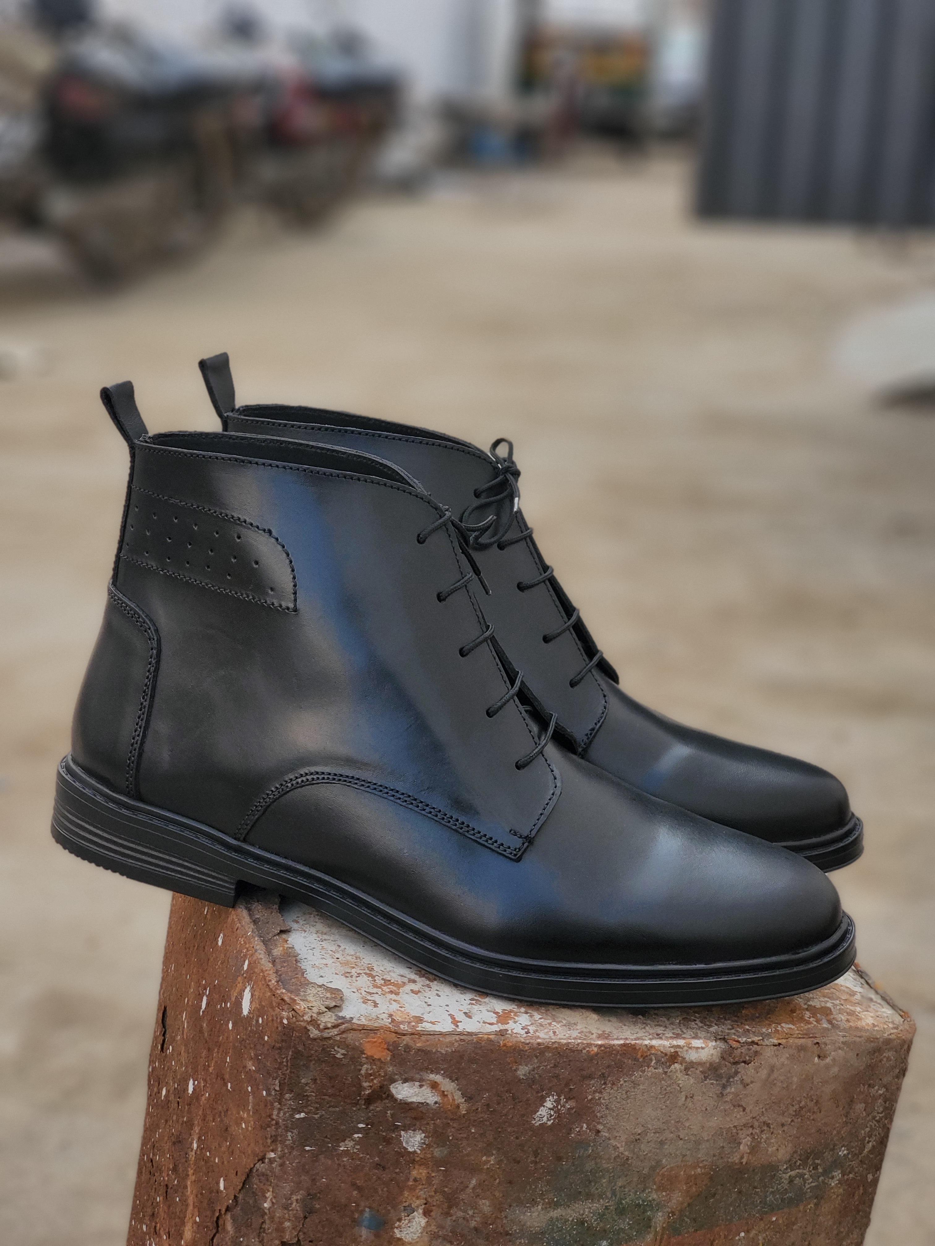 Black Cow Leather Chukka boots